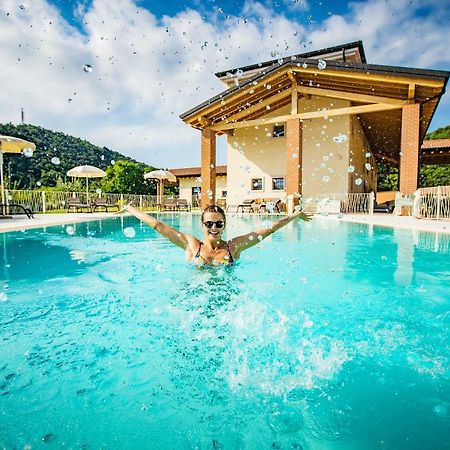 Agriturismo La Pertica Costermano Esterno foto